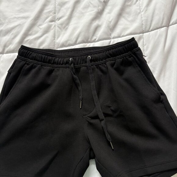 American Eagle Shorts Mens Size Medium Black Athletic Zip Pocket Drawstring AE - Picture 2 of 12